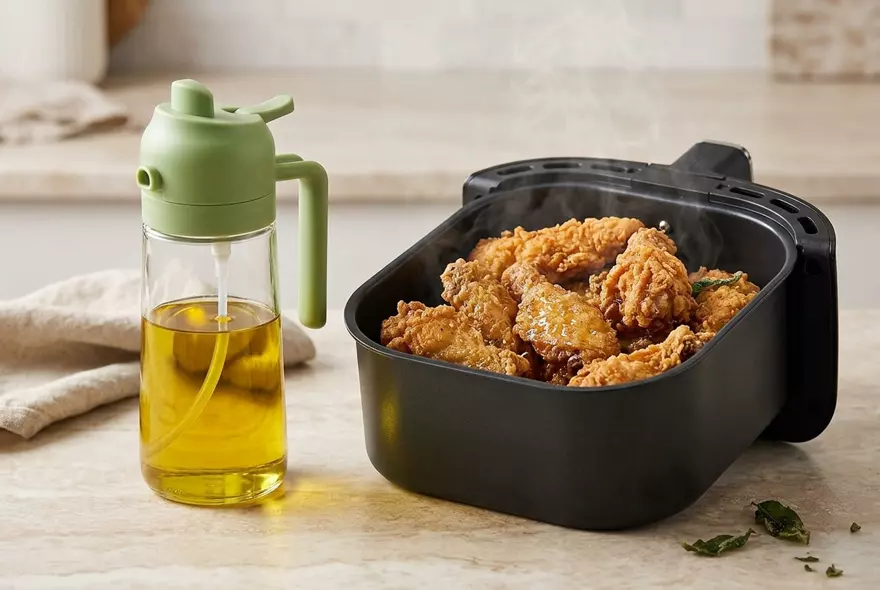 Light oil coat, extra-crispy food